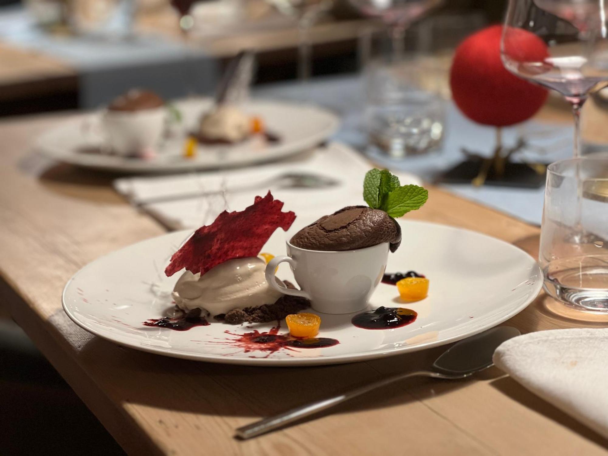 Hotel Chasa Chalavaina 뮈스테어 외부 사진