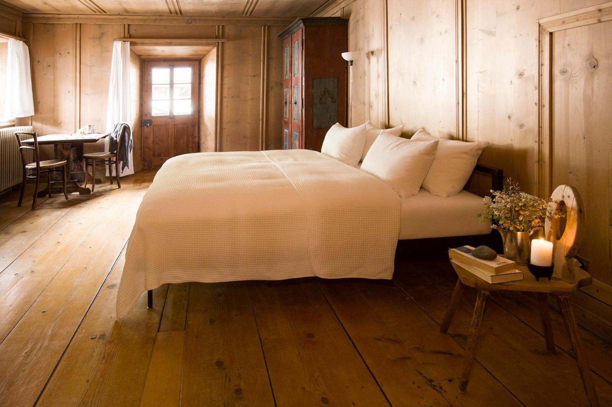 Hotel Chasa Chalavaina 뮈스테어 객실 사진