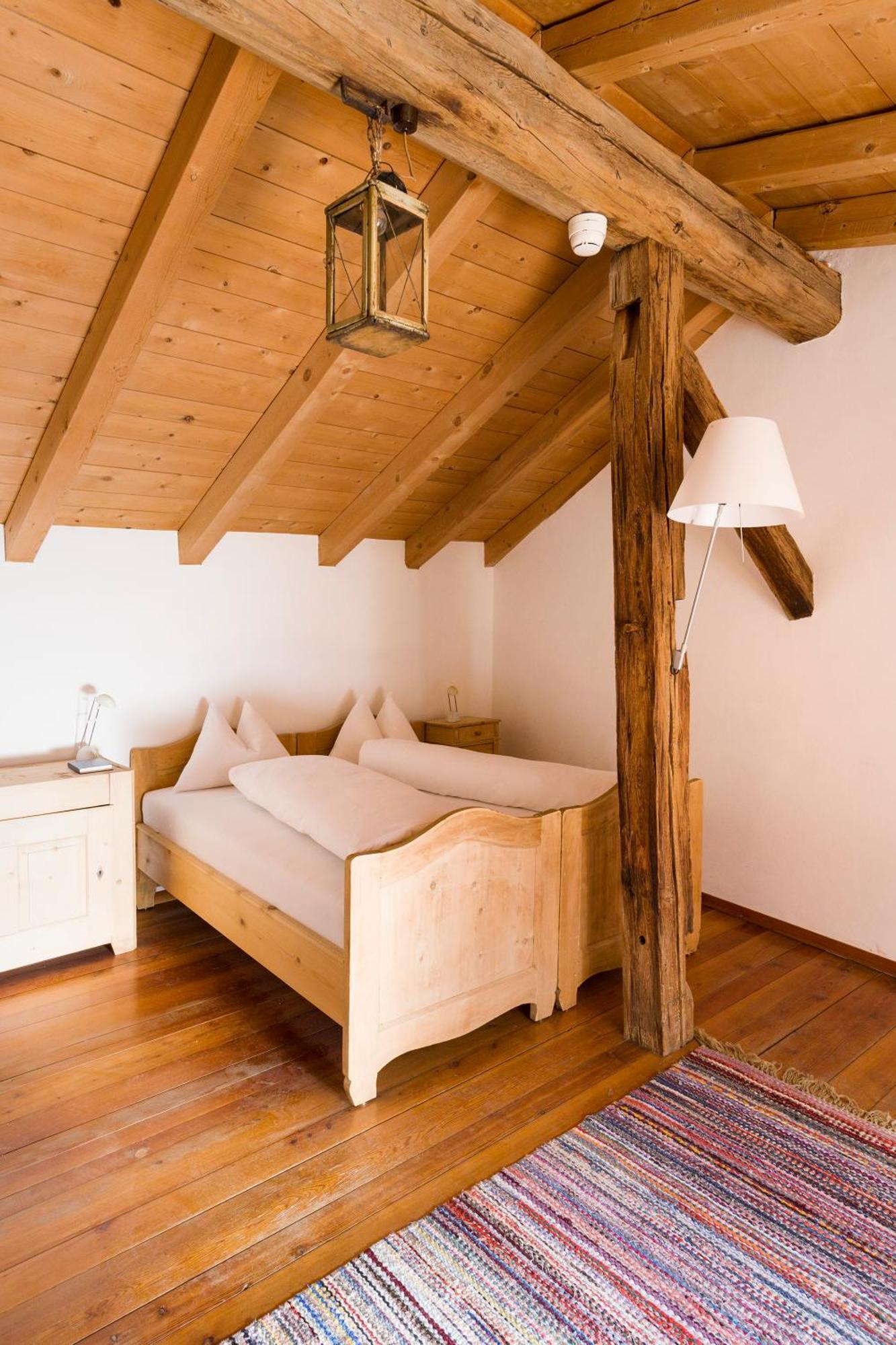 Hotel Chasa Chalavaina 뮈스테어 객실 사진