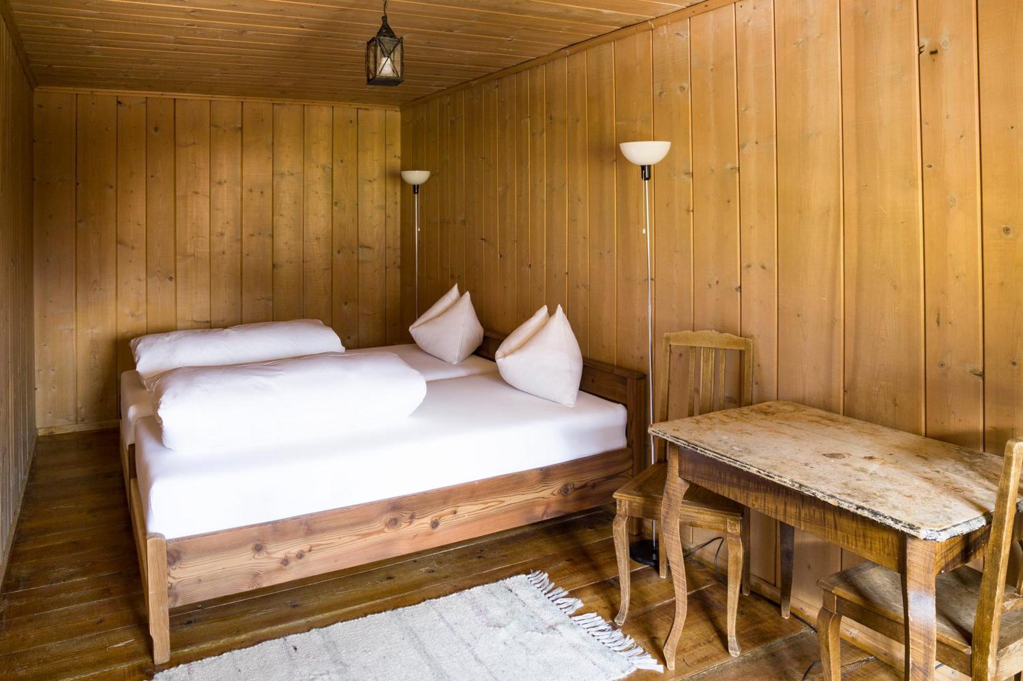 Hotel Chasa Chalavaina 뮈스테어 객실 사진